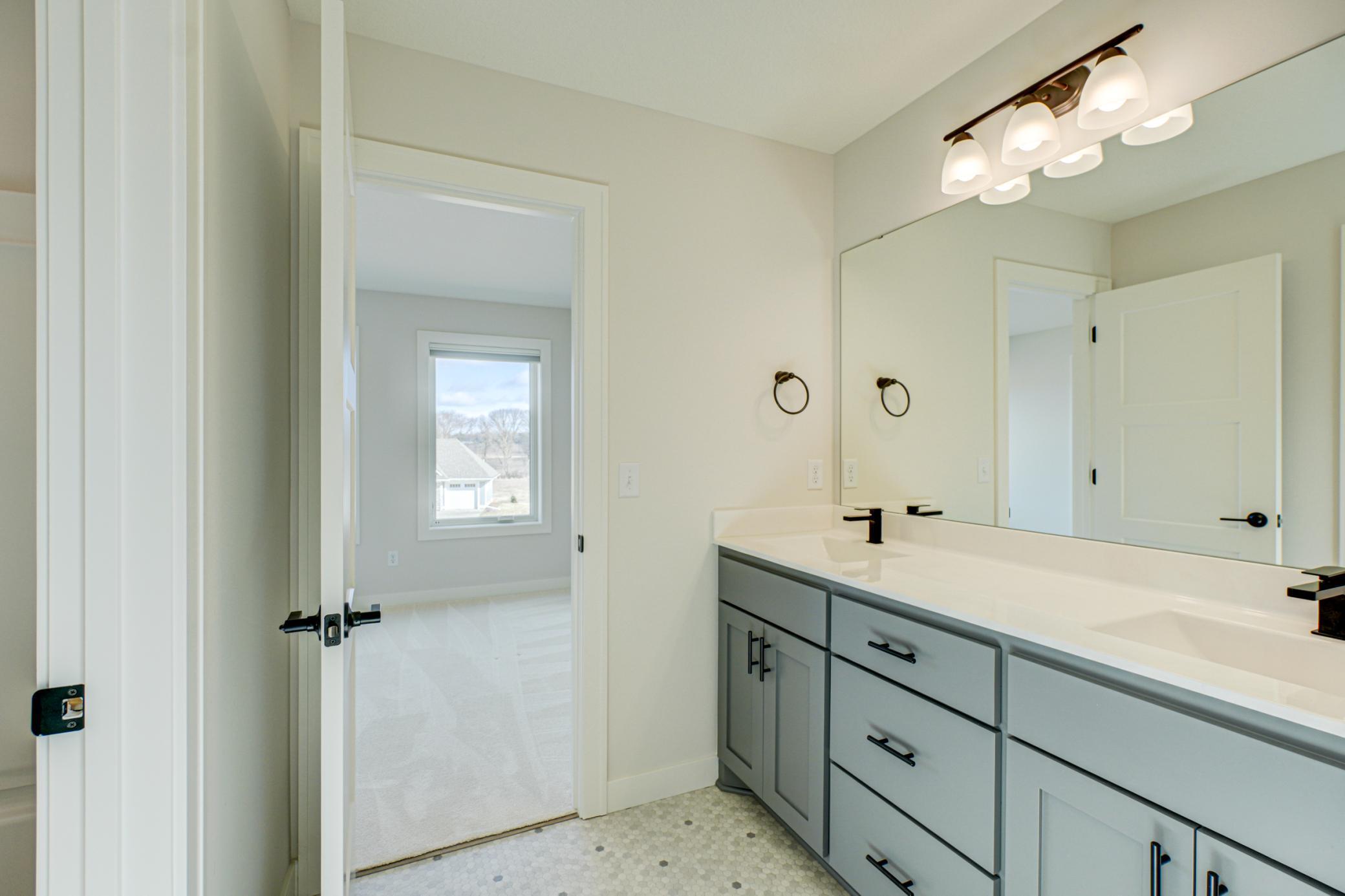 14415 49th St N-67.jpg