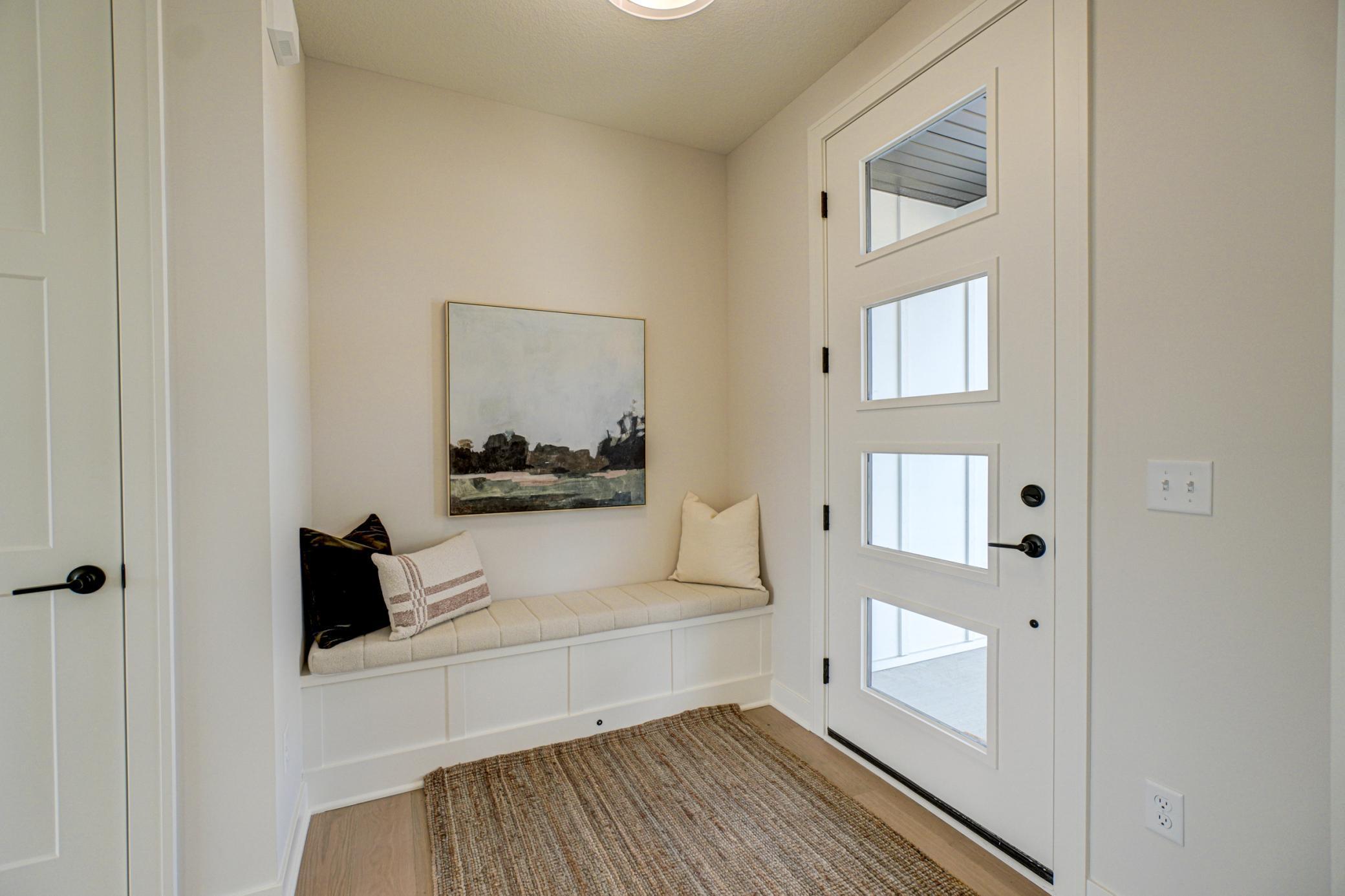 14415 49th St N-10.jpg