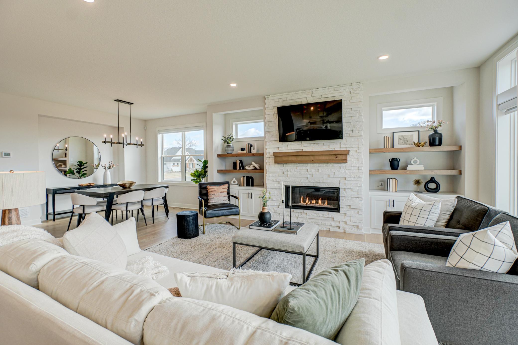 14415 49th St N-30.jpg