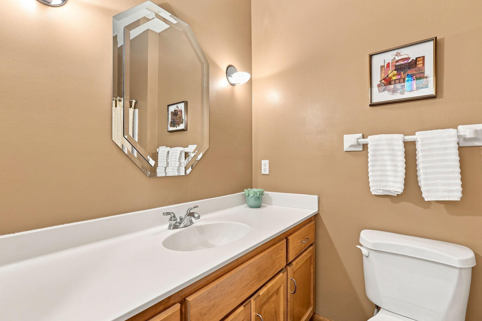 Main floor full bath