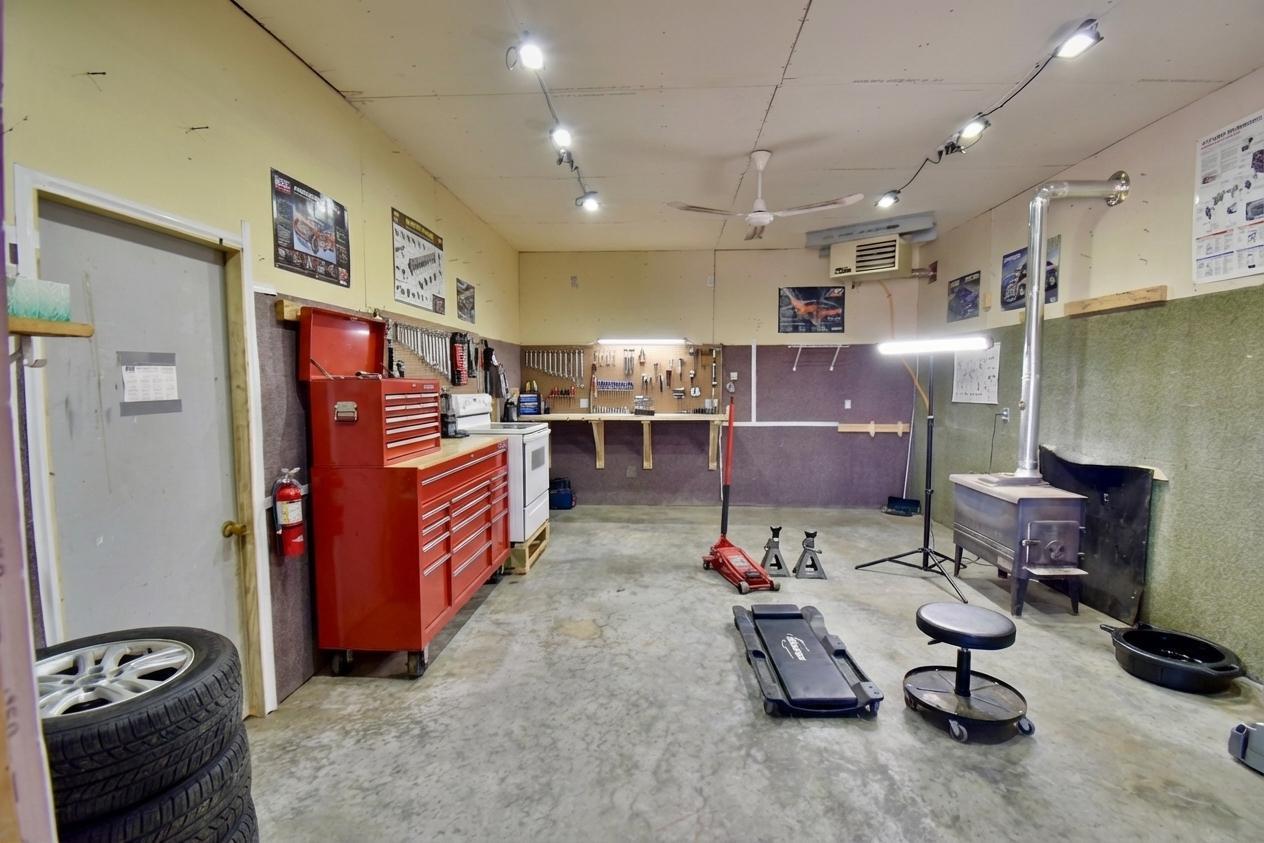 mechanics shop virtually staged business.png