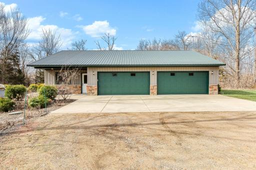 9401 127th Street SE, Clear Lake, MN 55319