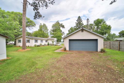 10032 N Long Lake Road, Brainerd, MN 56401