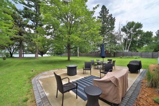10032 N Long Lake Road, Brainerd, MN 56401