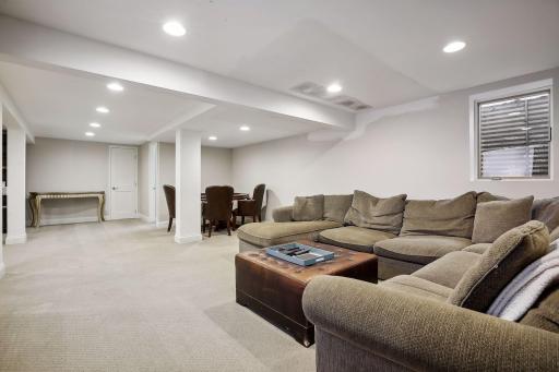 4908 Ridge Place, Edina, MN 55424