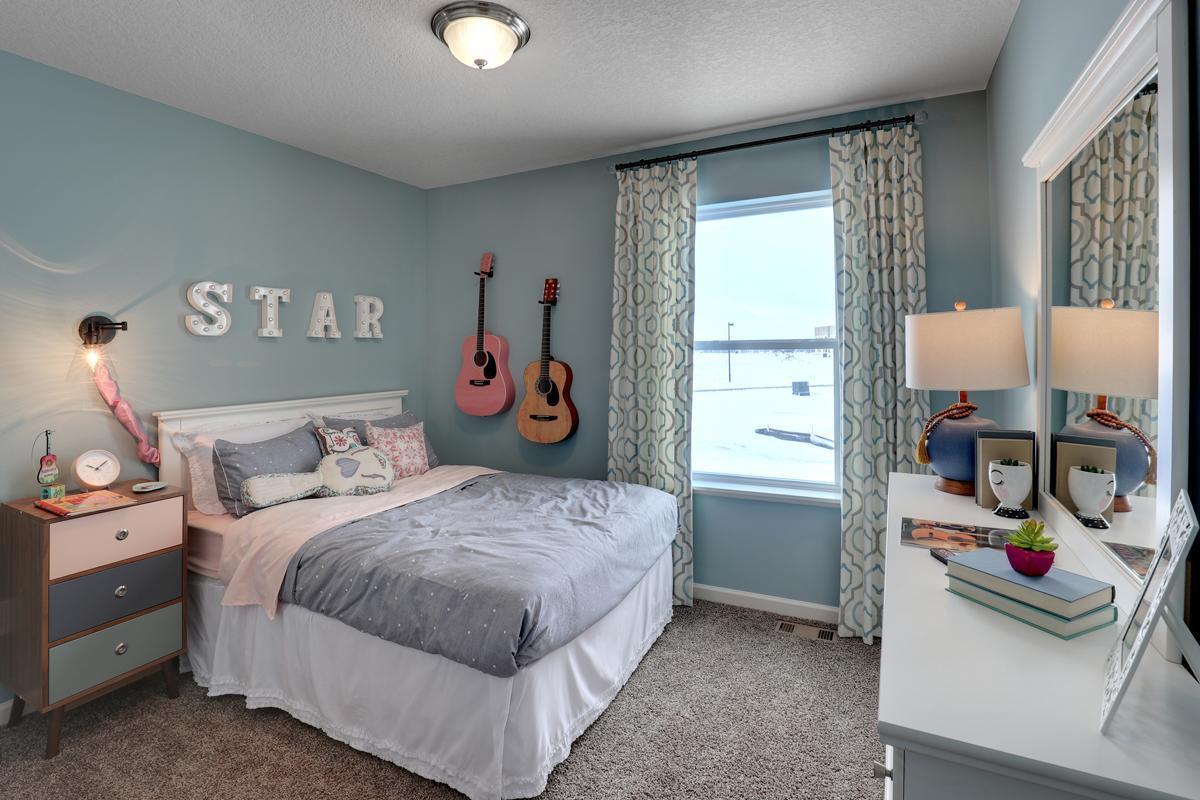 With two secondary bedrooms upstairs and one in the basement, the Rushmore has a room for everyone! *Picture is a model home; actual finishes may vary.