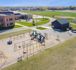 Prairie Pointe school park