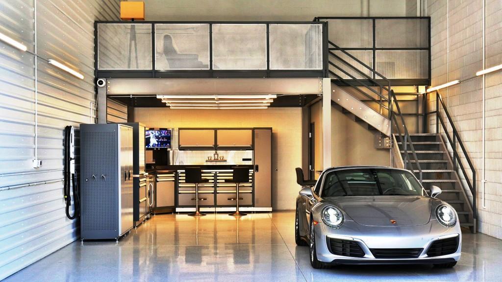 Cool Unit with Porsche