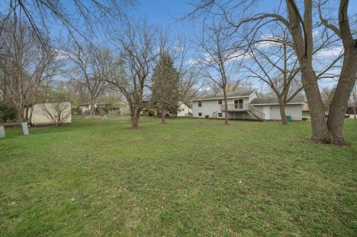 520 8th Avenue NW, Waseca, MN 56093