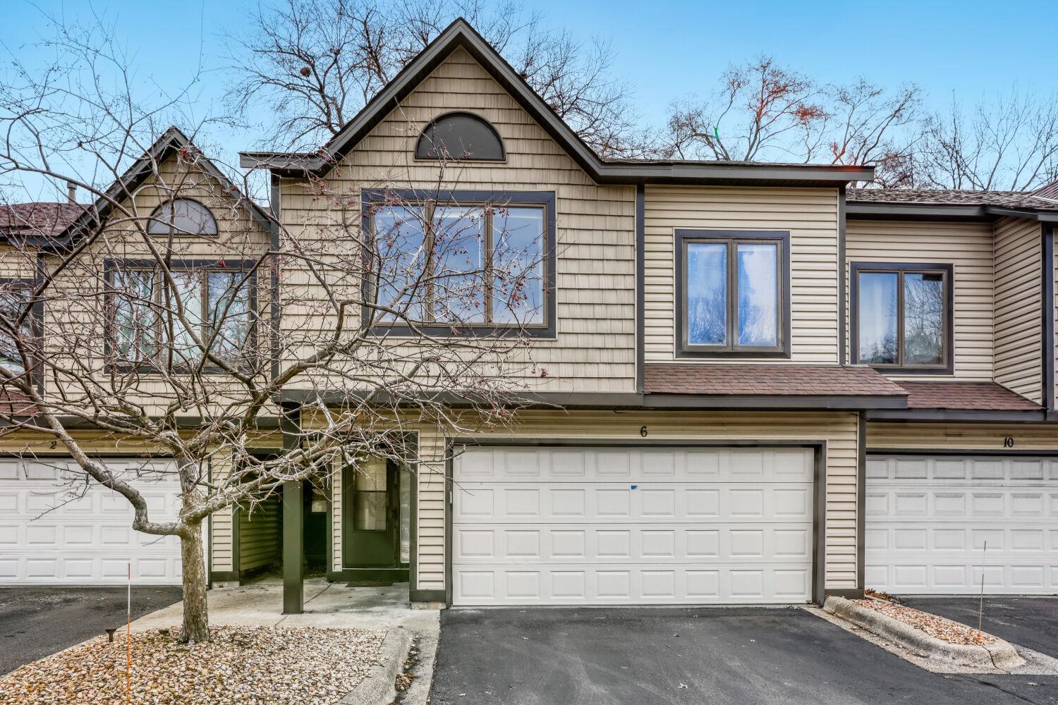 6 110th Ln NW - Web Quality - 002 - 01 Exterior Front.jpg