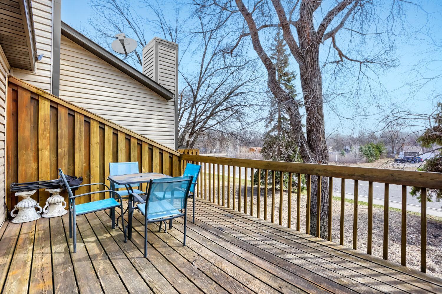 6 110th Ln NW - Web Quality - 030 - 27 Exterior Rear.jpg