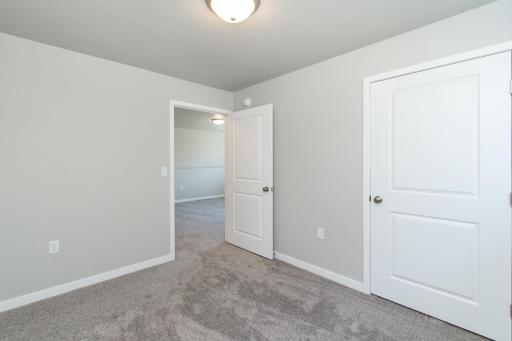 1135 Jill Drive W, West Fargo, ND 58078