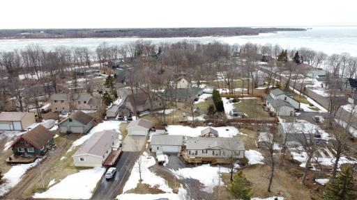 1800 White Cloud Drive E, Isle, MN 56342