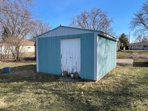 618 9th Avenue SE, Waseca, MN 56093