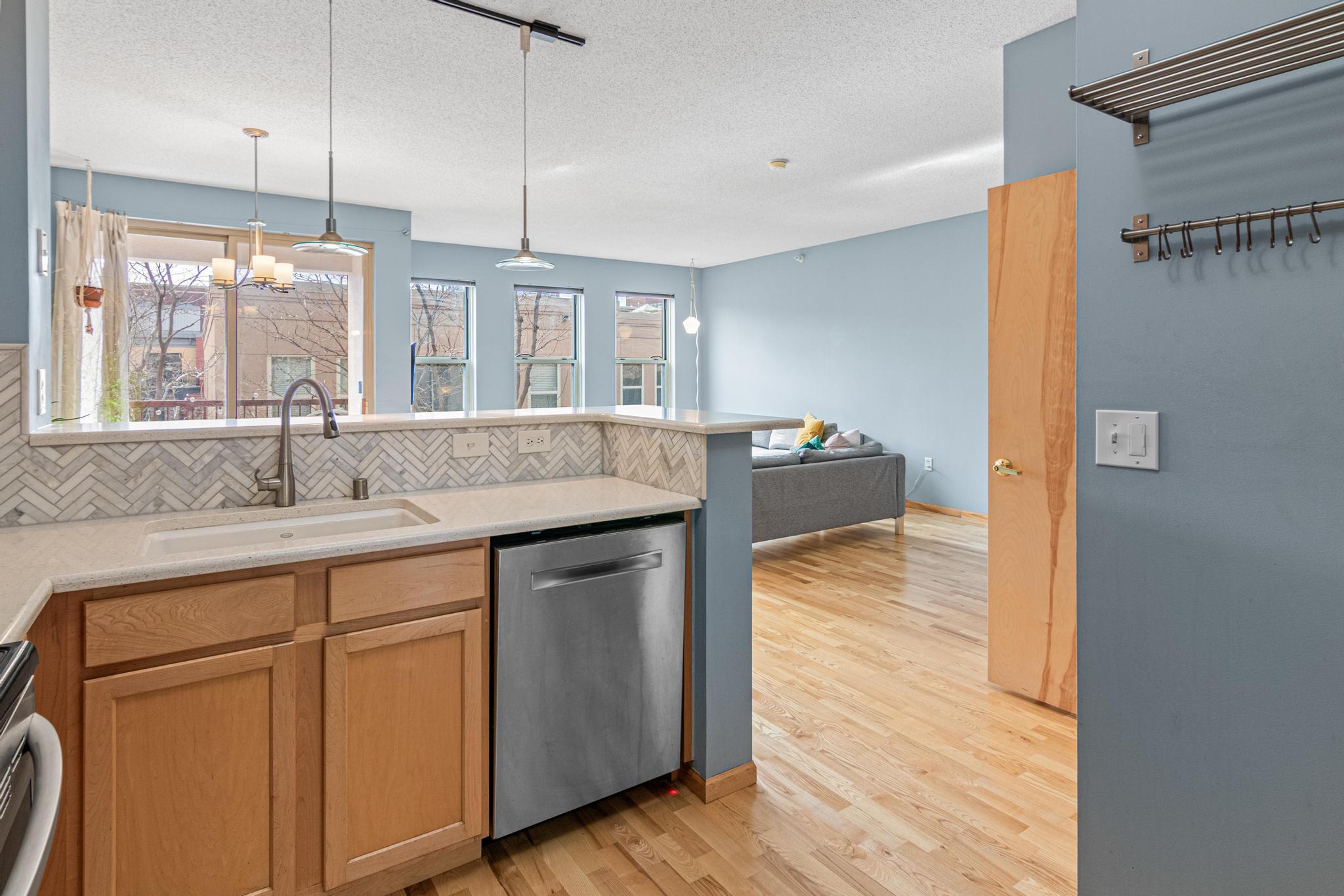 Ample Storage, Stainless Steal Appliances