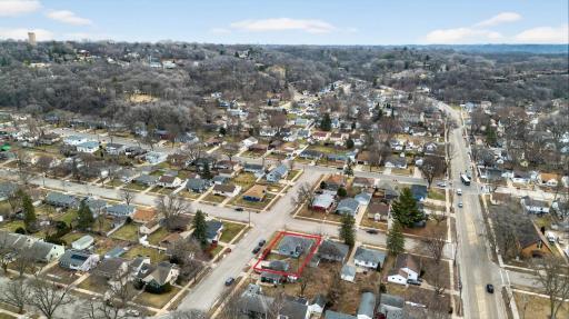 1413 10th Ave NE, Rochester MN 55906