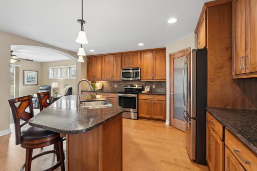 356 Andrews Bay, Hudson, WI - With this open floorplan you can still be a part of the conversation even if you're in the kitchen!
