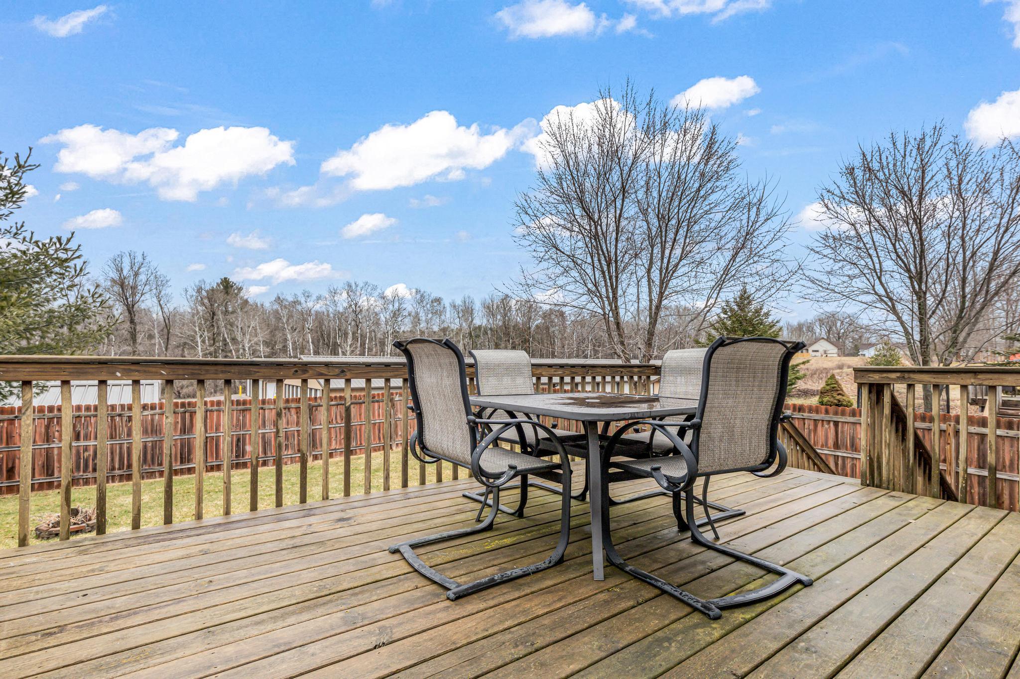 105 Meadow Lane-28.jpg