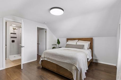 3029 Texas Avenue S, Minneapolis, MN 55426