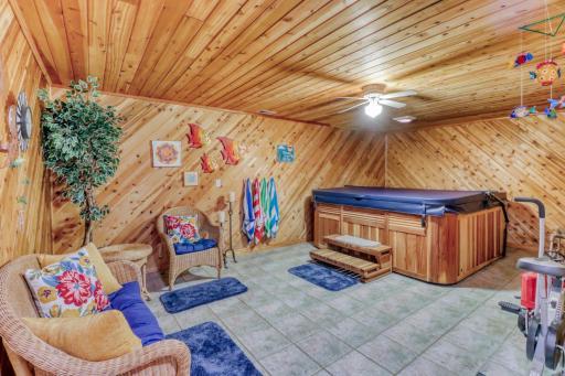 Basement Hottub room1_2.jpeg