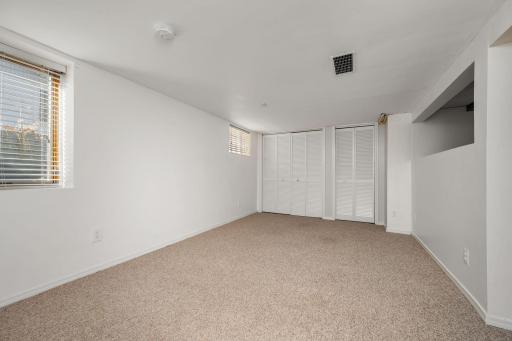 4th bedroom large closets