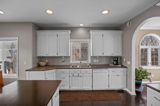 670 6th Street SE, Cokato, MN 55321