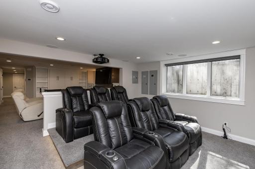 249 Chestnut Drive, Horace, ND 58047