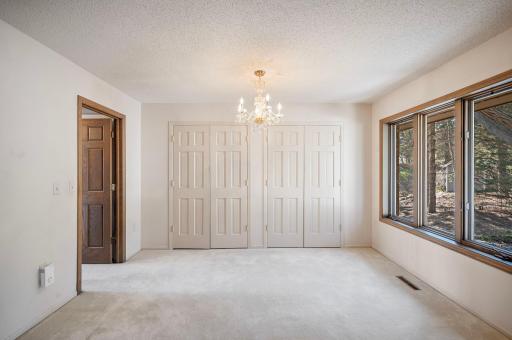 6541 Beach Road, Eden Prairie, MN 55344