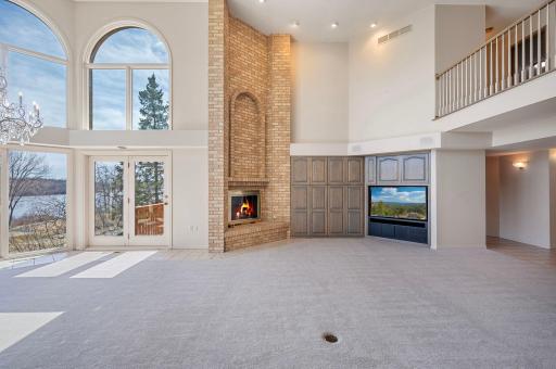 6541 Beach Road, Eden Prairie, MN 55344