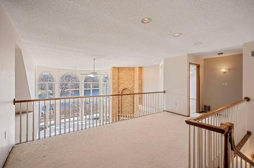 6541 Beach Road, Eden Prairie, MN 55344