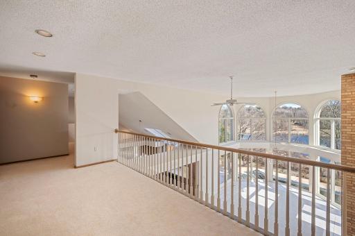 6541 Beach Road, Eden Prairie, MN 55344
