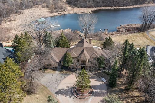 6541 Beach Road, Eden Prairie, MN 55344
