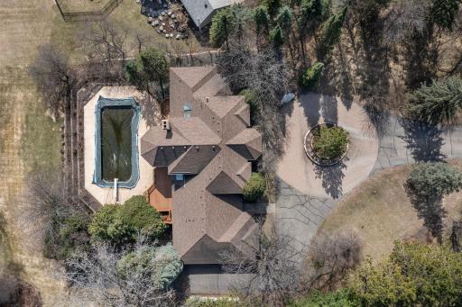 6541 Beach Road, Eden Prairie, MN 55344