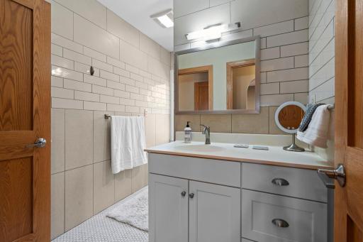 1120 8th Avenue N, Saint Cloud, MN 56303