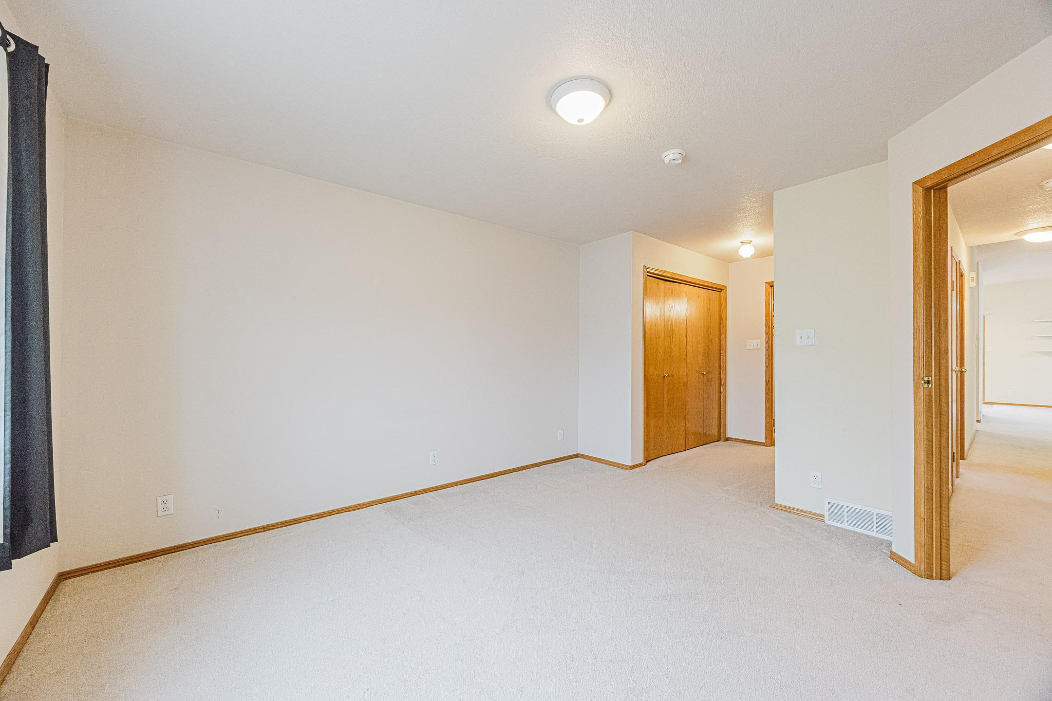 52 Pinewood Blvd, WF-23.jpg