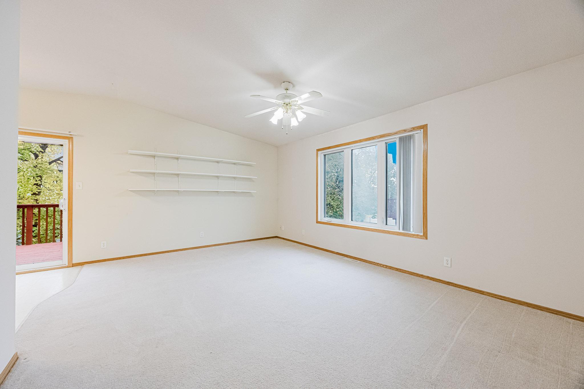 52 Pinewood Blvd, WF-16.jpg