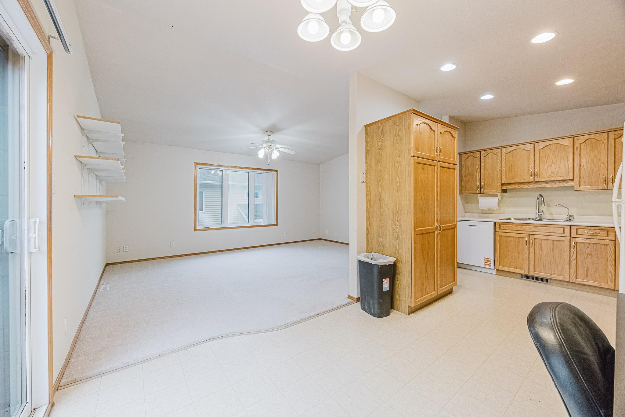 52 Pinewood Blvd, WF-14.jpg