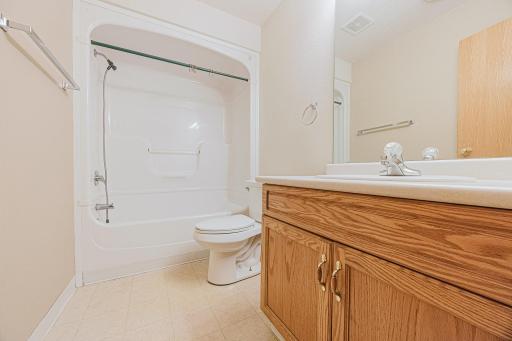 52 Pinewood Boulevard, West Fargo, ND 58078