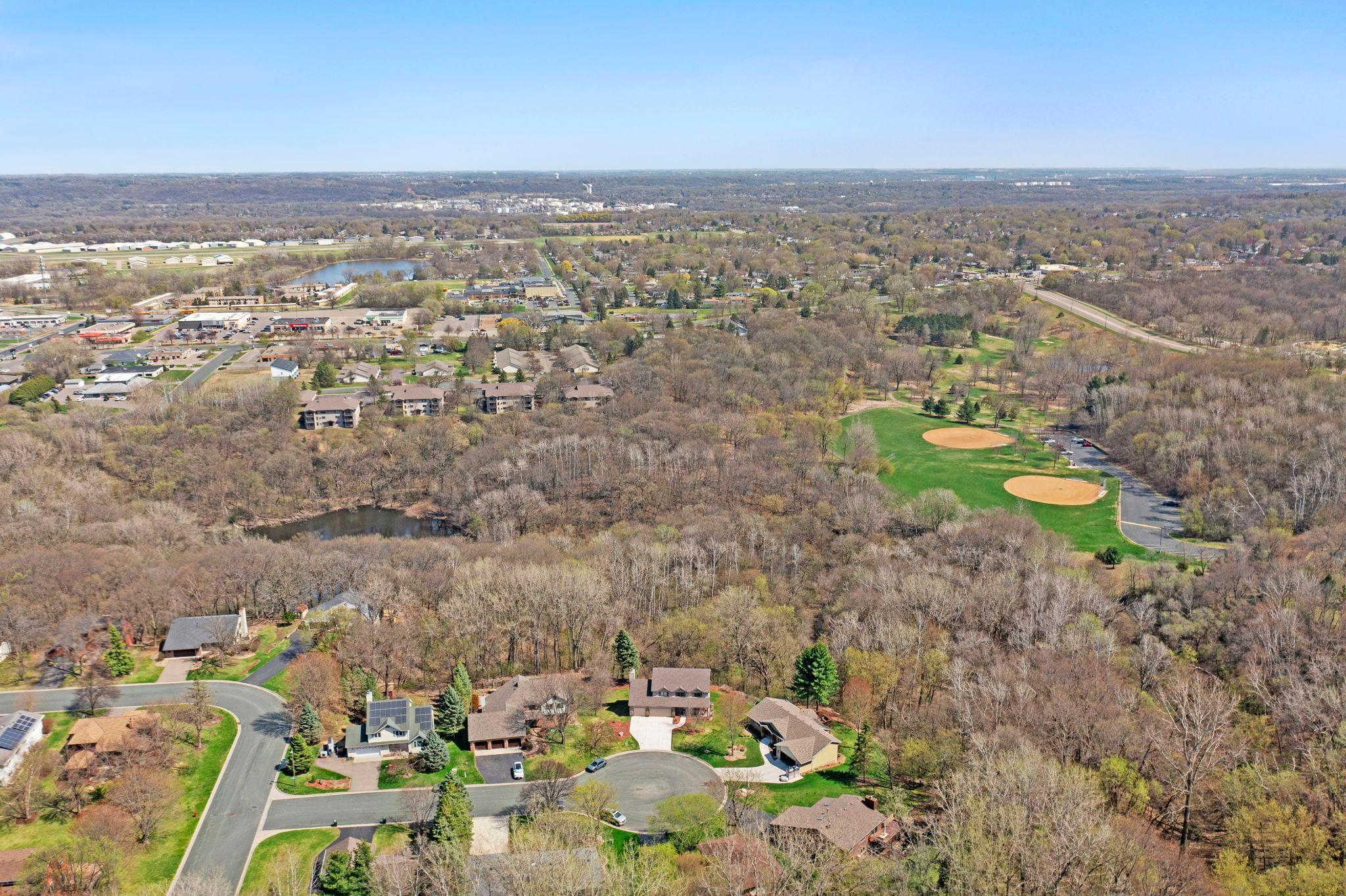 Located in Cul-De-Sac