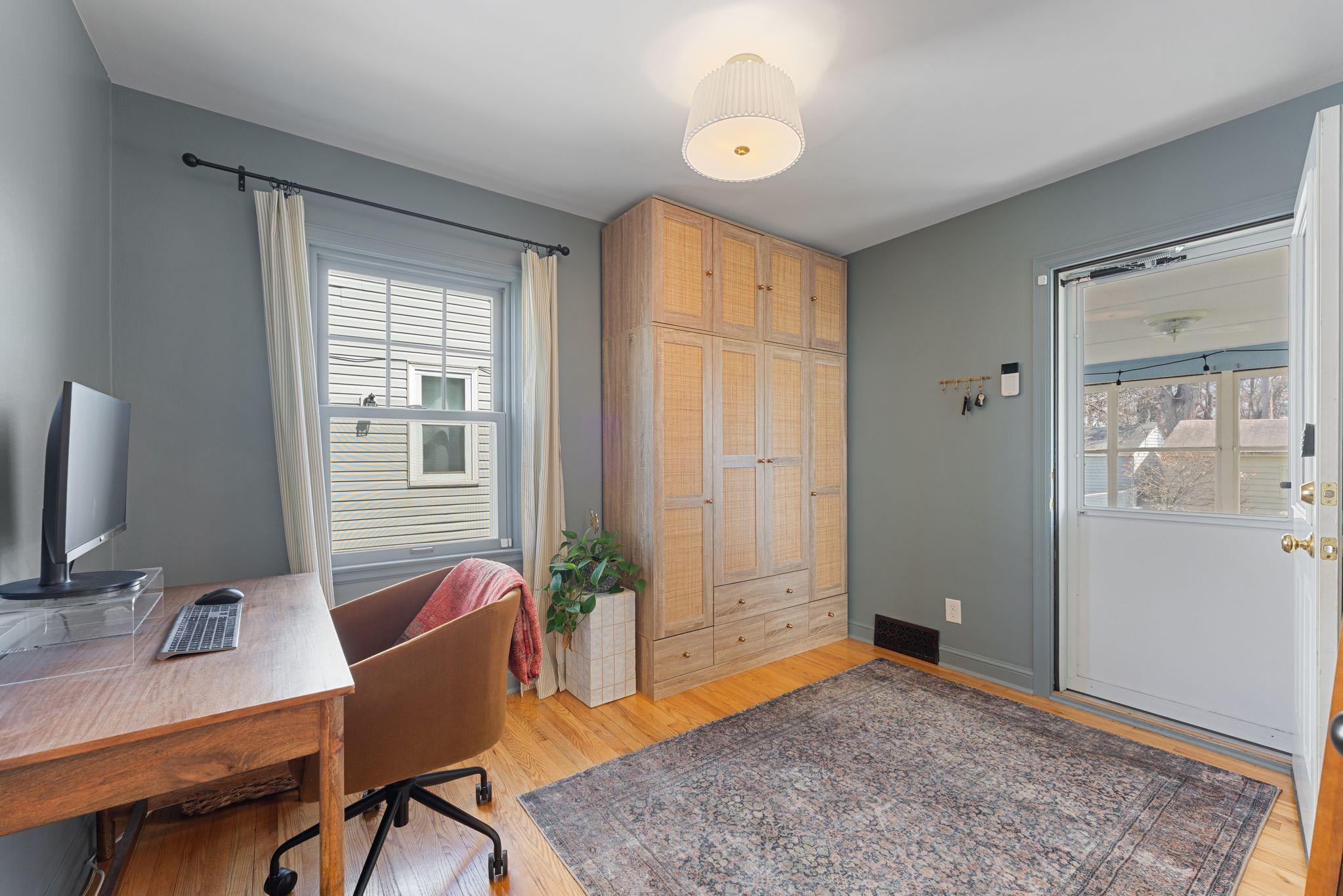 Bedroom 3 - currently used as office and mudroom