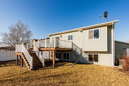 Walk-down deck to backyard