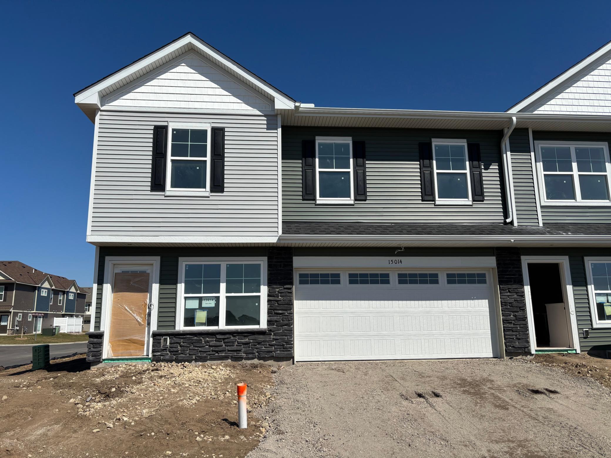 Welcome to 15014 Adare Way!