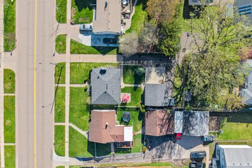 1956 3rd Street E, Saint Paul, MN 55119