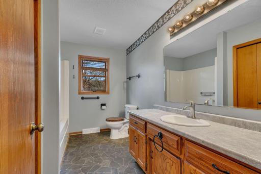 Main floor full bath with 6ft soaker tub!