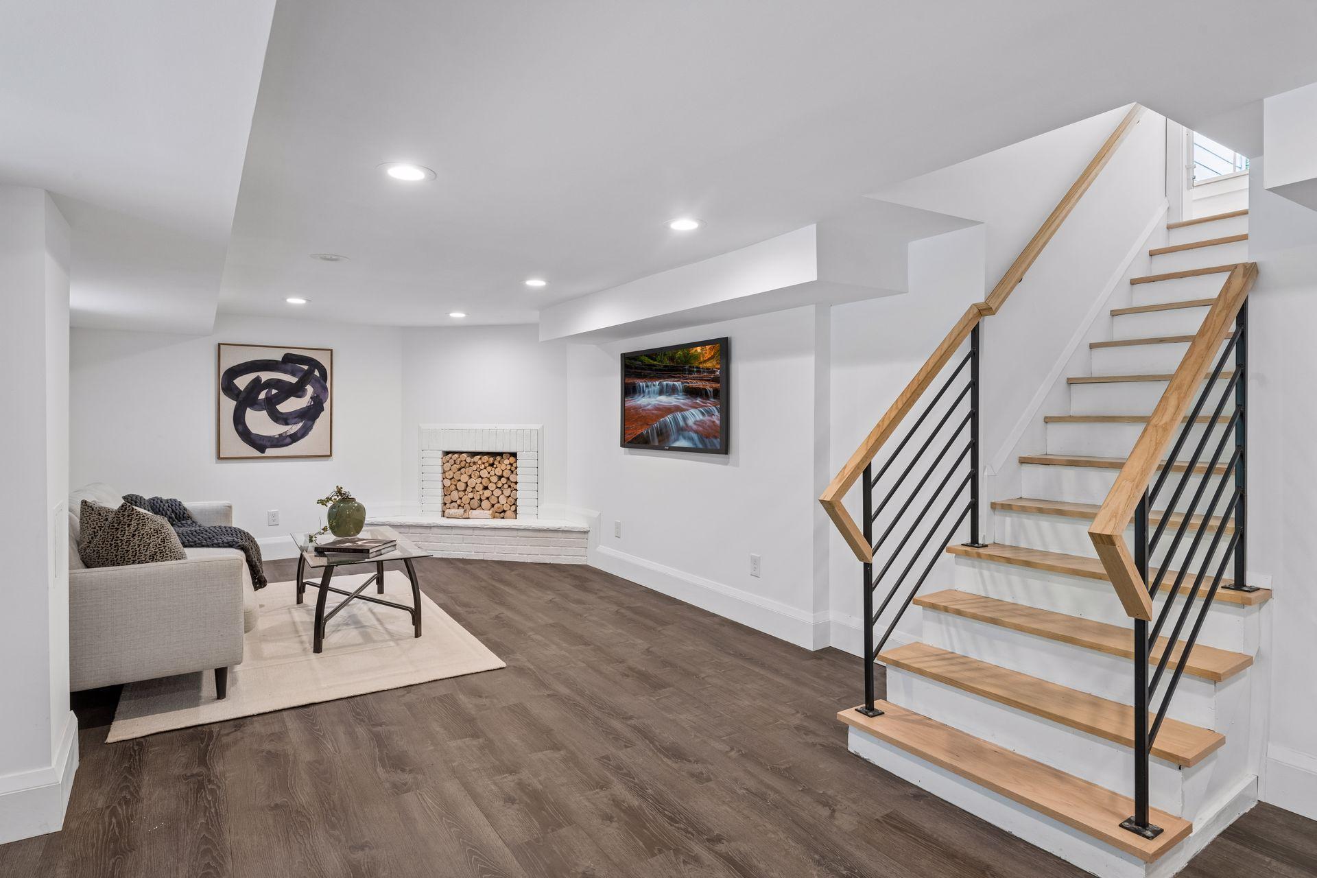 Lower level walkout family room