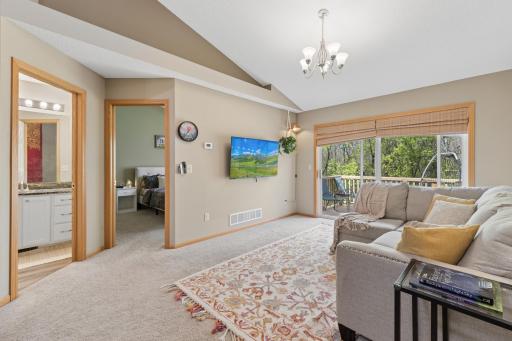 9821 Zinnia Lane N, Maple Grove, MN 55369