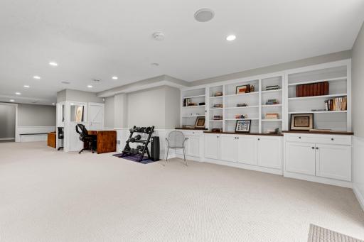 4236 Heathcote Road, Wayzata, MN 55391