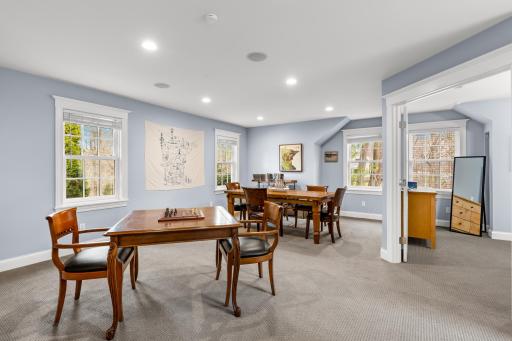 4236 Heathcote Road, Wayzata, MN 55391