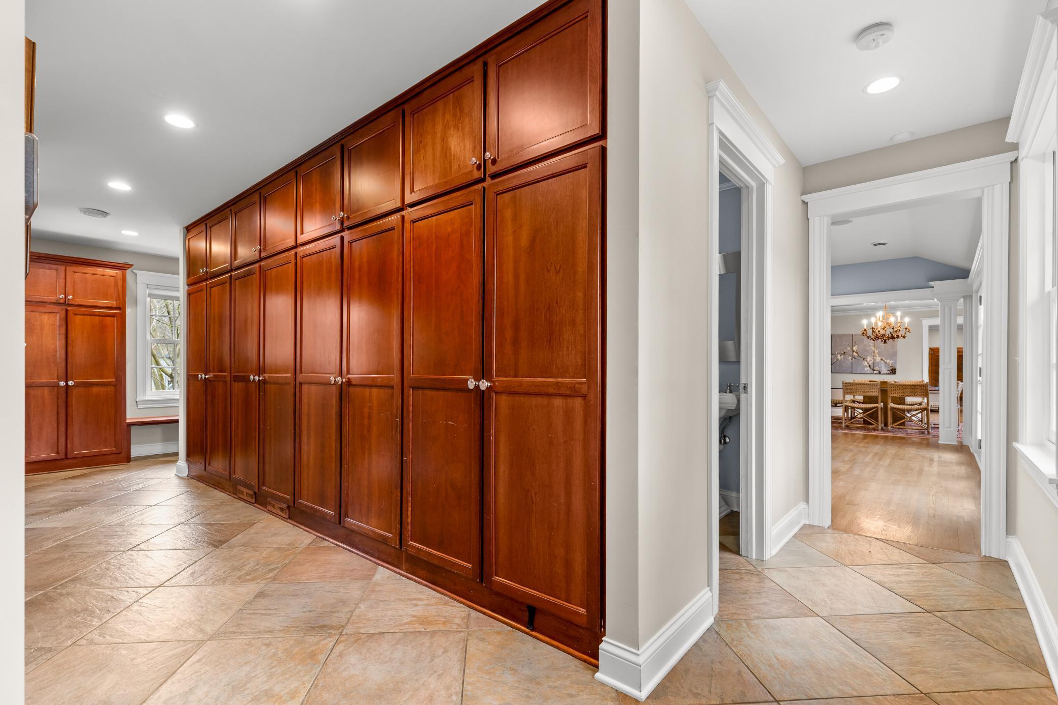 Tiled back hall and wide open spaces