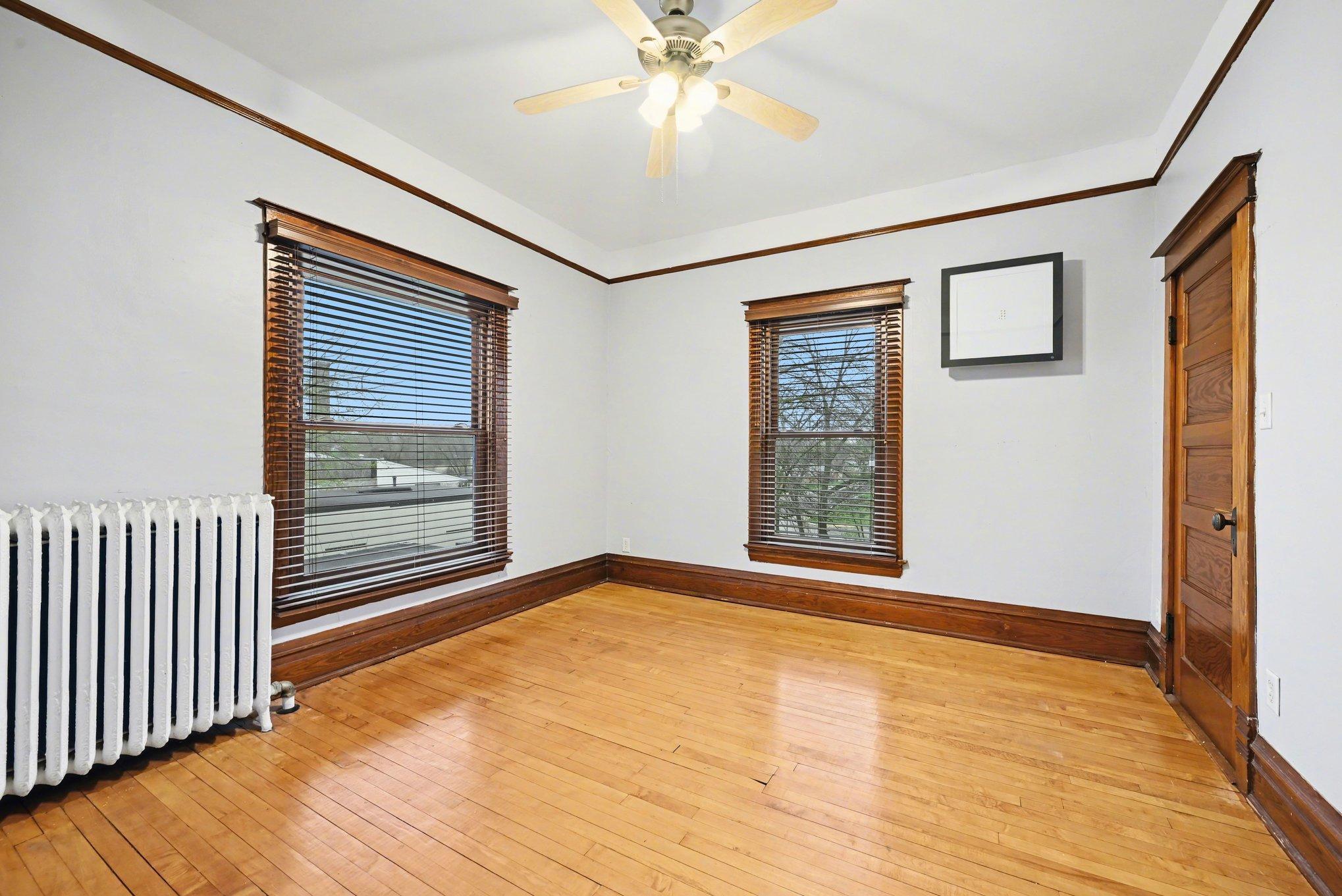 Upper level bedroom 2